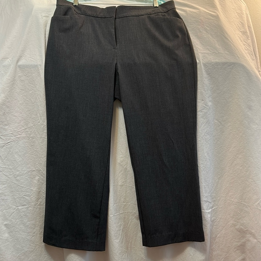 JM Collection dress pant, 16S, grey, 4 pockets$12